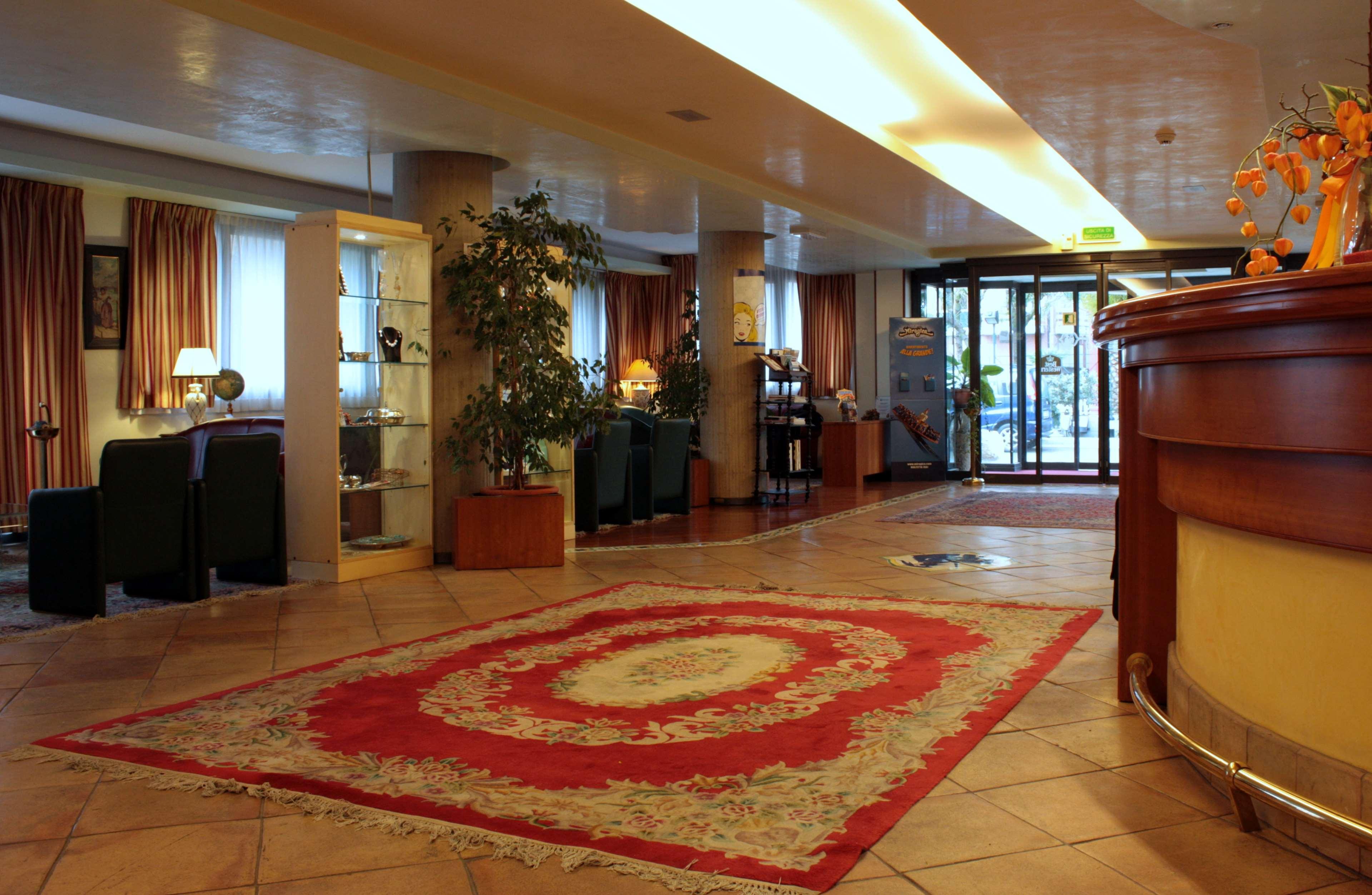 Best Western Hotel Dei Cavalieri Barletta Exterior foto