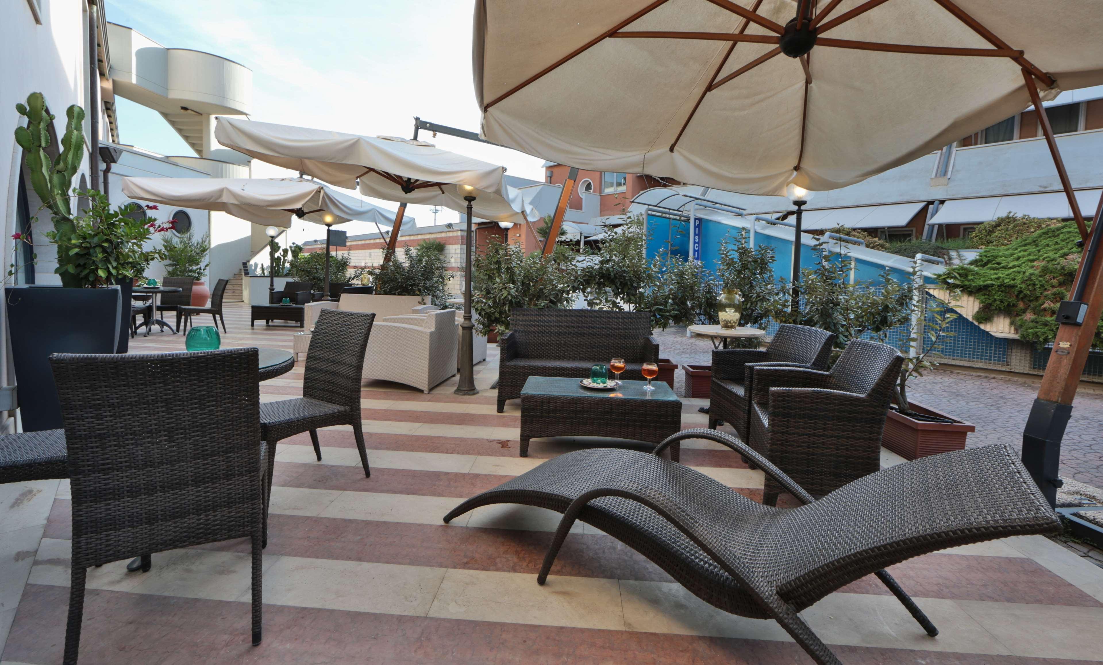 Best Western Hotel Dei Cavalieri Barletta Exterior foto